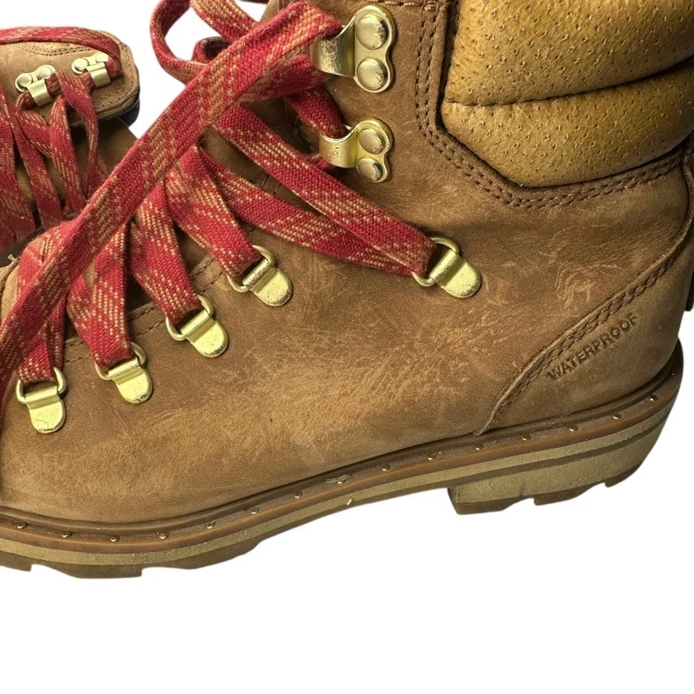 Sorel durable black